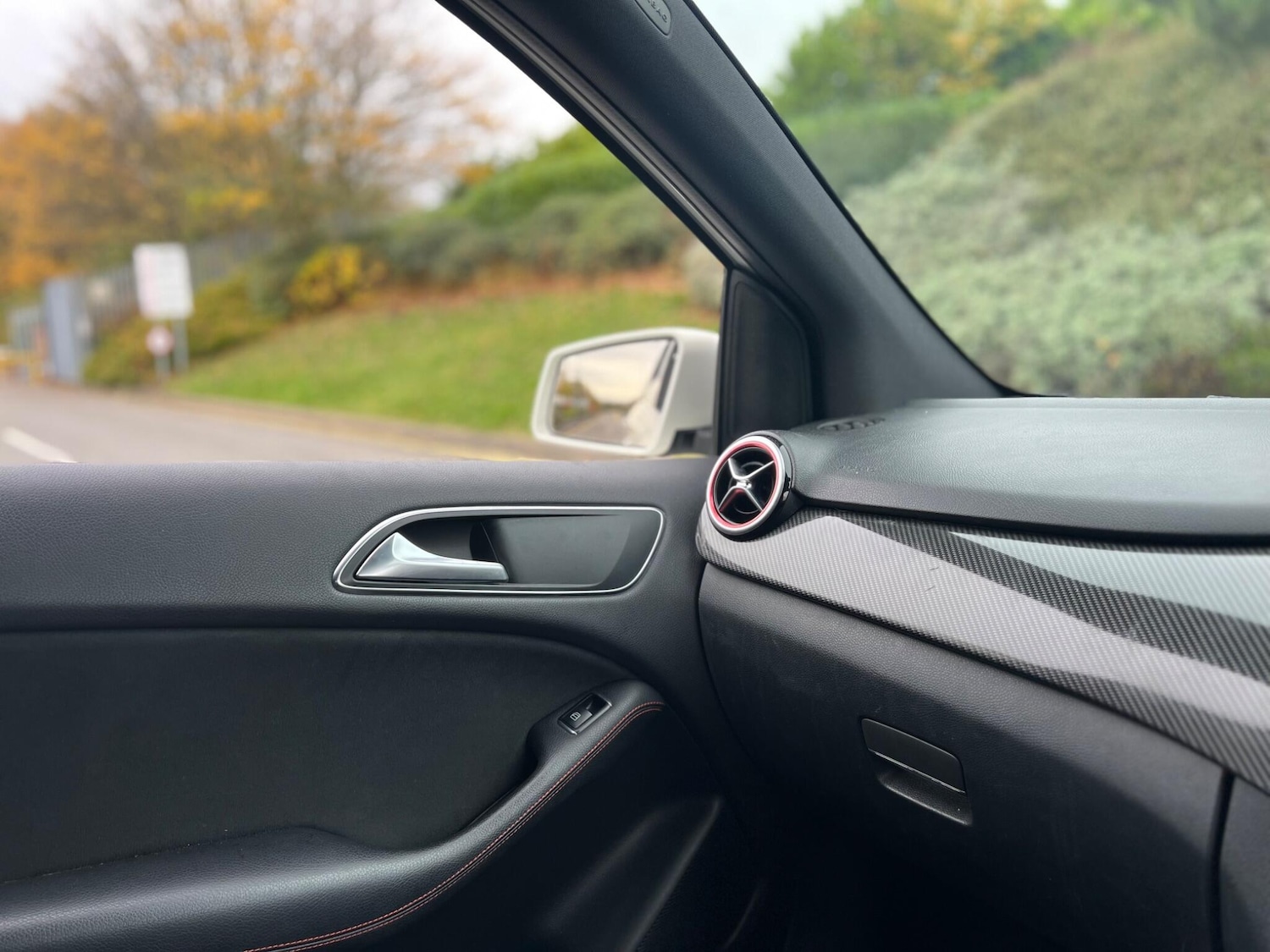 Used Mercedes-Benz B Class 2015 for sale - 76388925: Photo 43