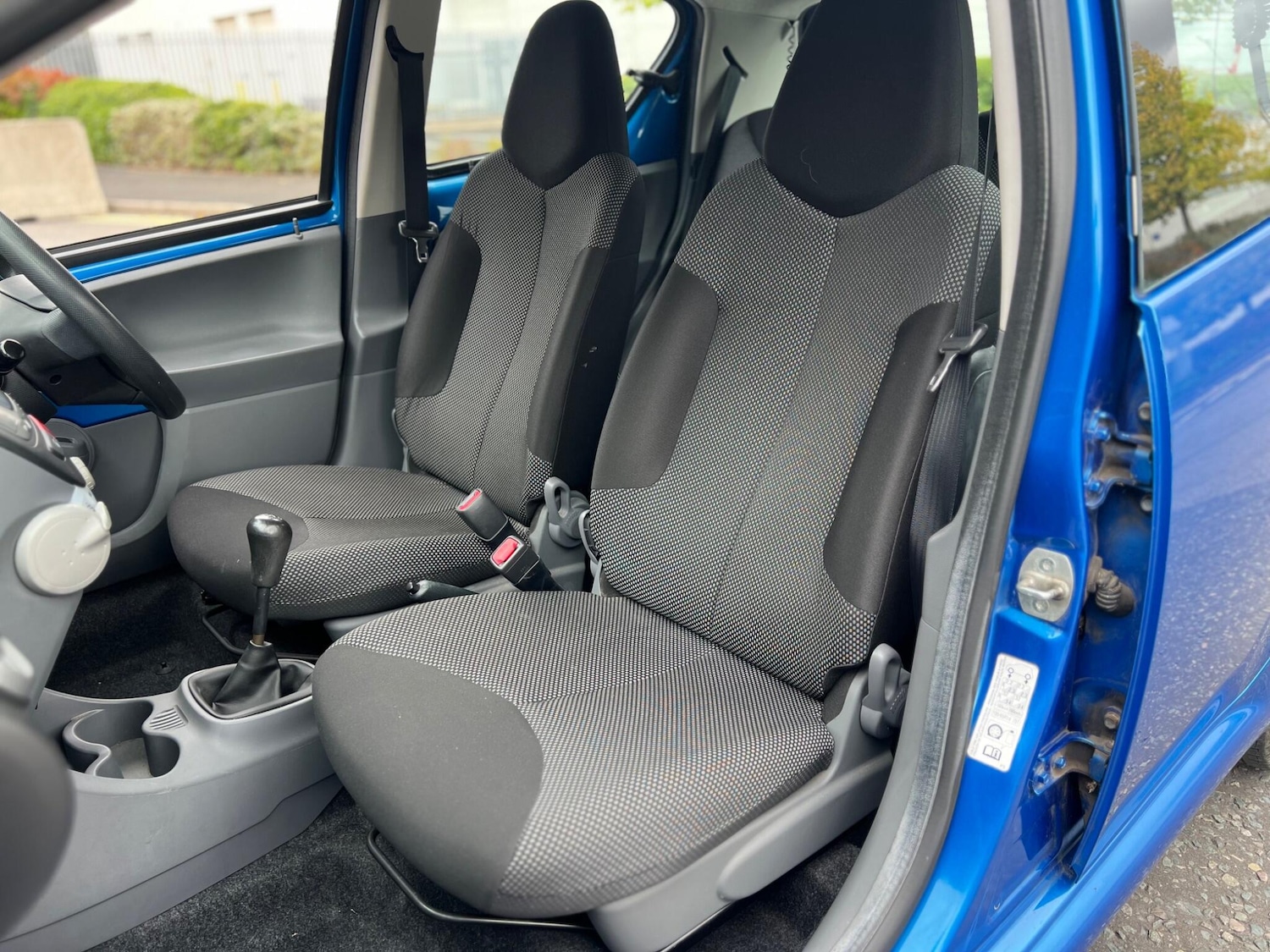 Used Toyota AYGO 2011 for sale - 75810162: Photo 19