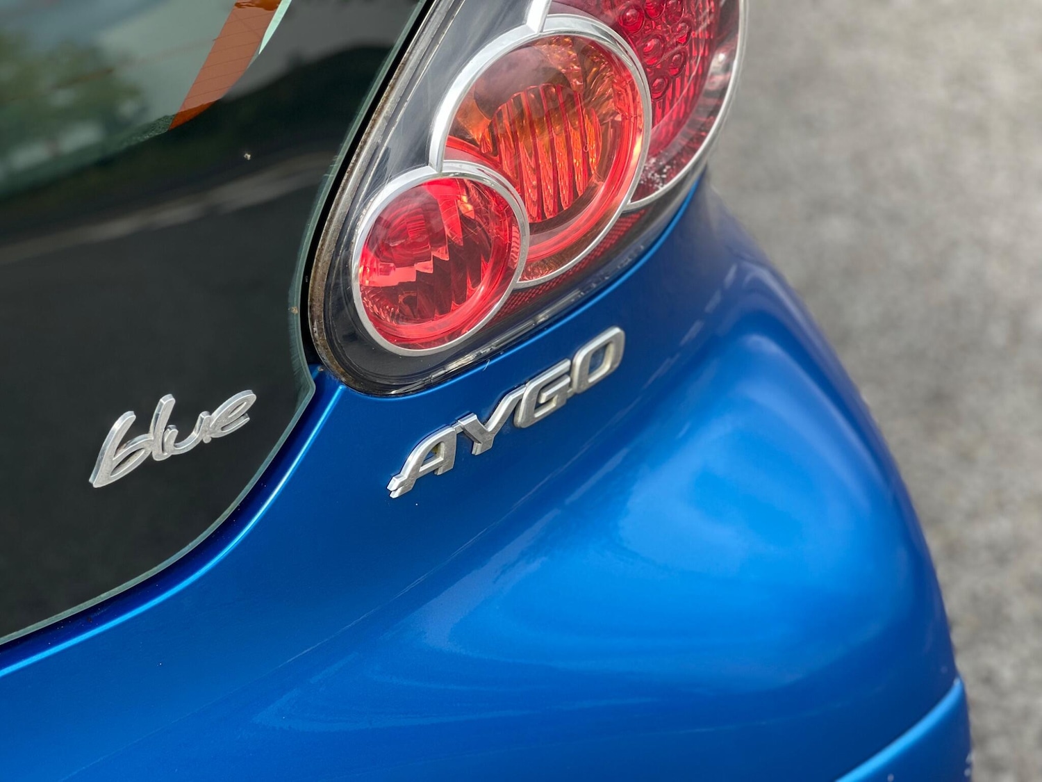 Used Toyota AYGO 2011 for sale - 75810162: Photo 32