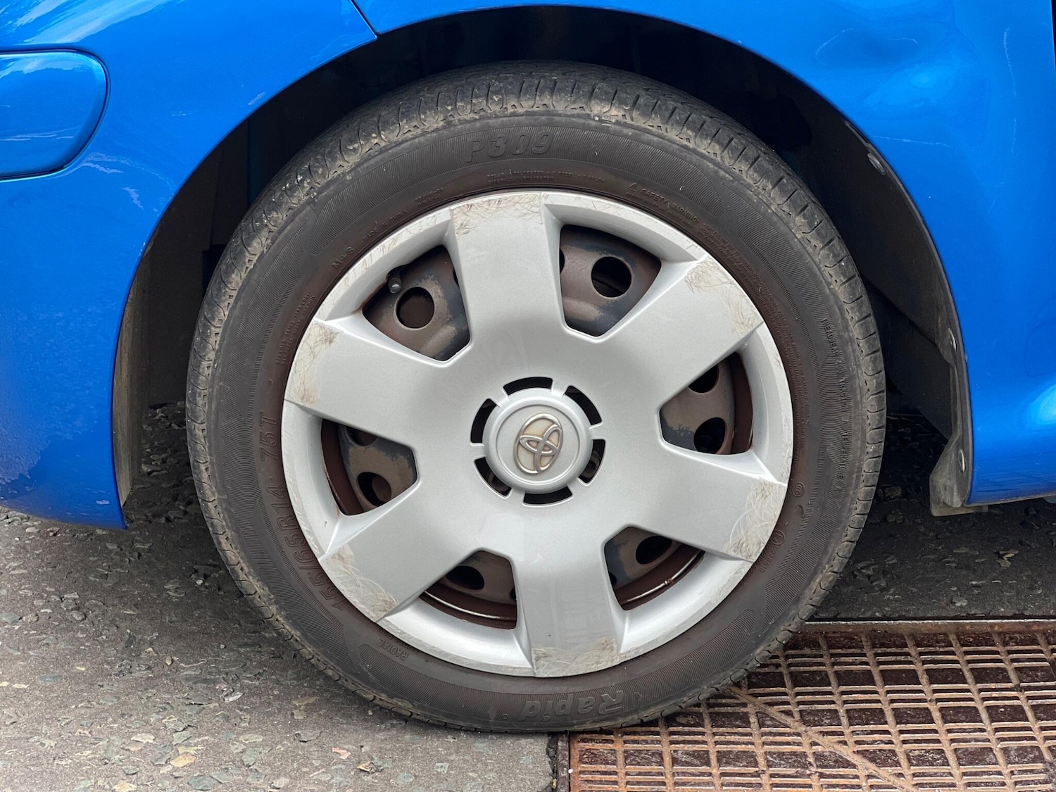 Used Toyota AYGO 2011 for sale - 75810162: Photo 34