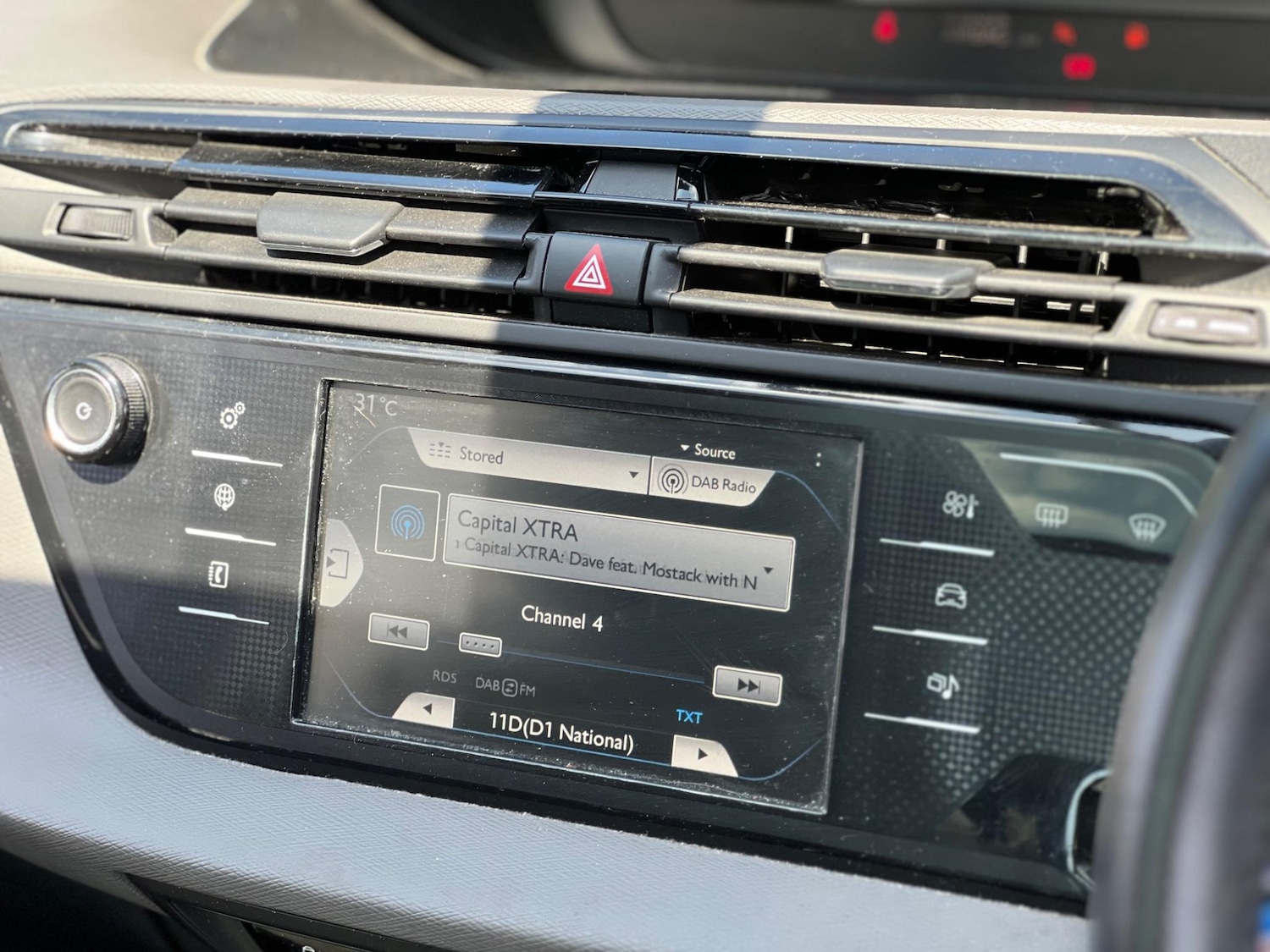 Used Citroen C4 Picasso 2015 for sale - 76994235: Photo 30