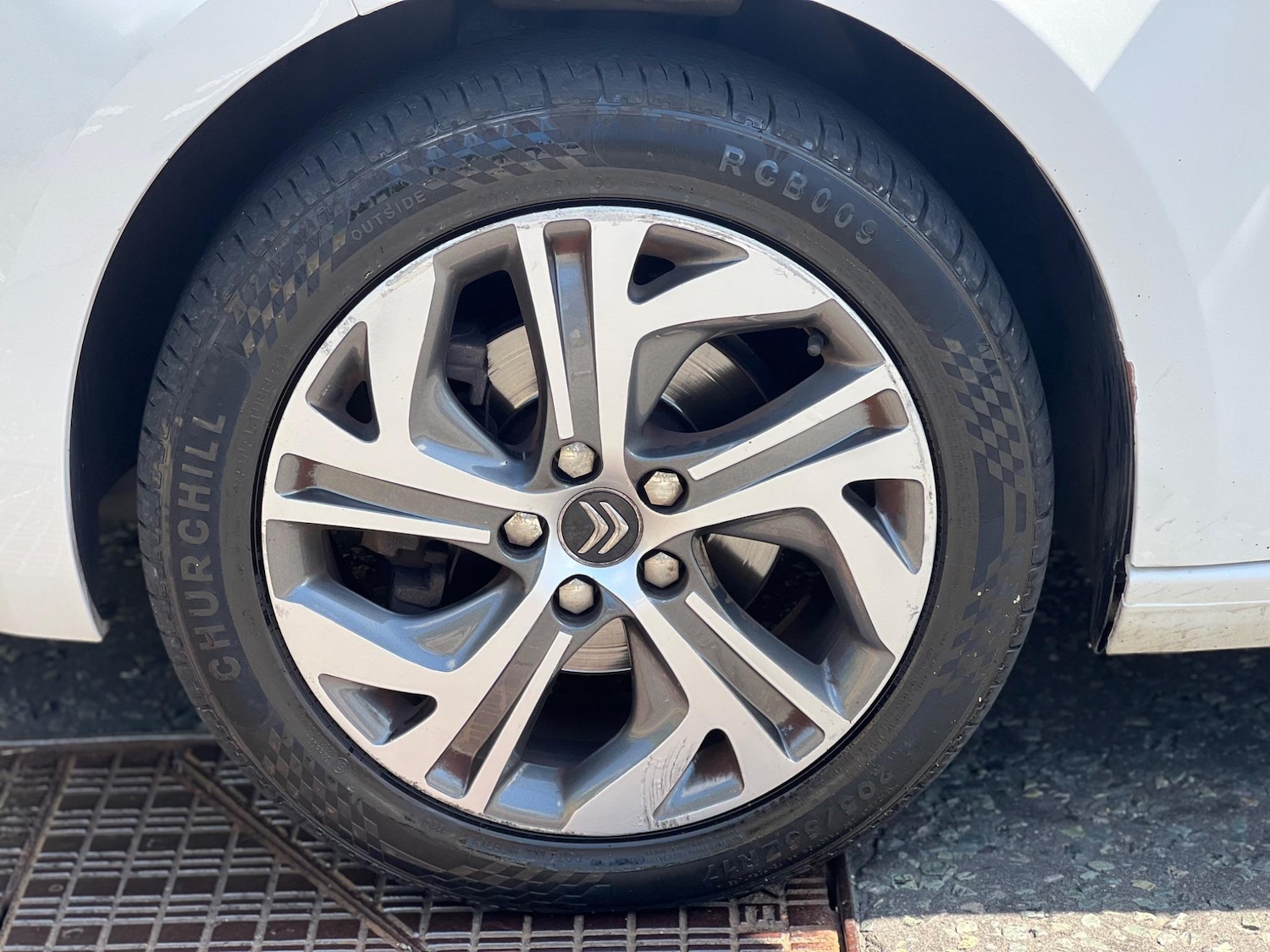 Used Citroen C4 Picasso 2015 for sale - 76994235: Photo 38