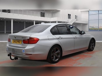 Used BMW 3 Series 2012 for sale - 76473075: Photo