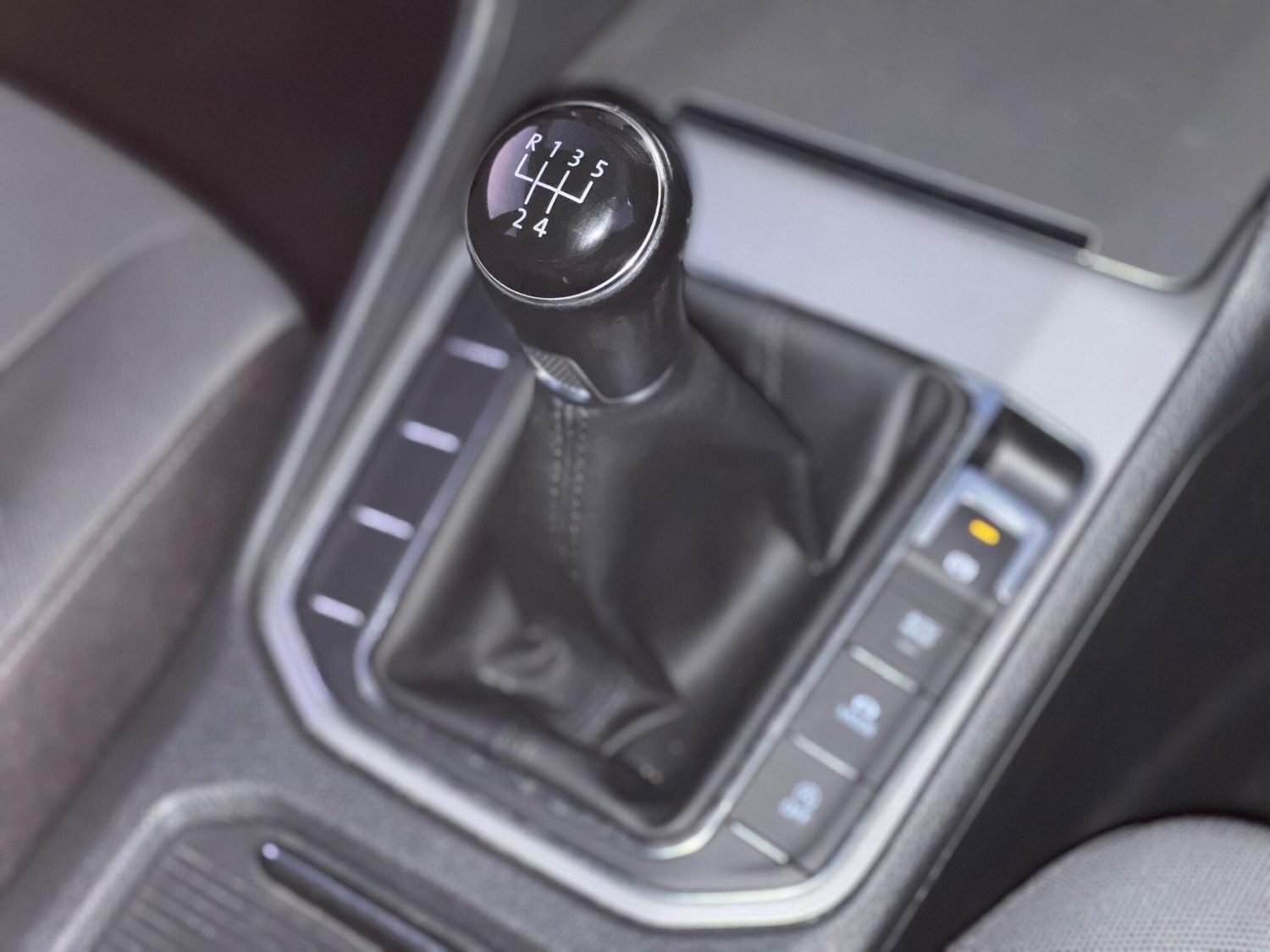 Used Volkswagen Golf SV 2015 for sale - 77091080: Photo 30