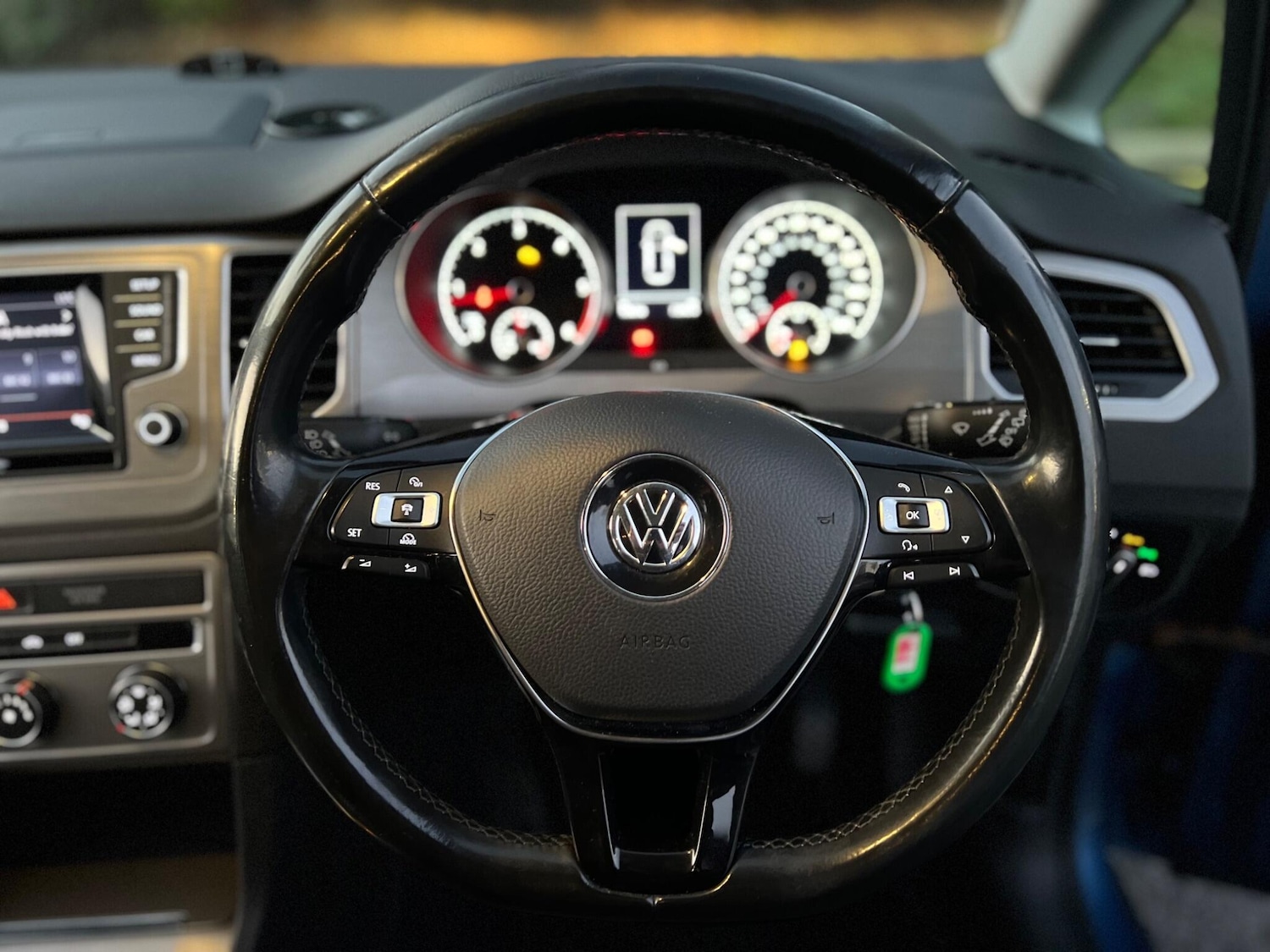 Used Volkswagen Golf SV 2015 for sale - 77091080: Photo 6