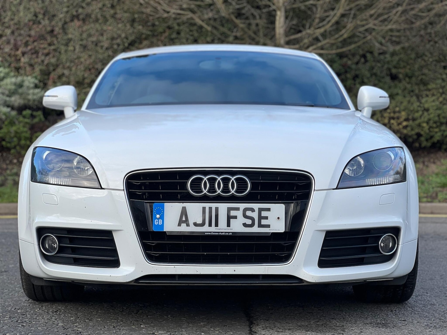 Used Audi TT 2011 for sale - 76898941: Photo 2