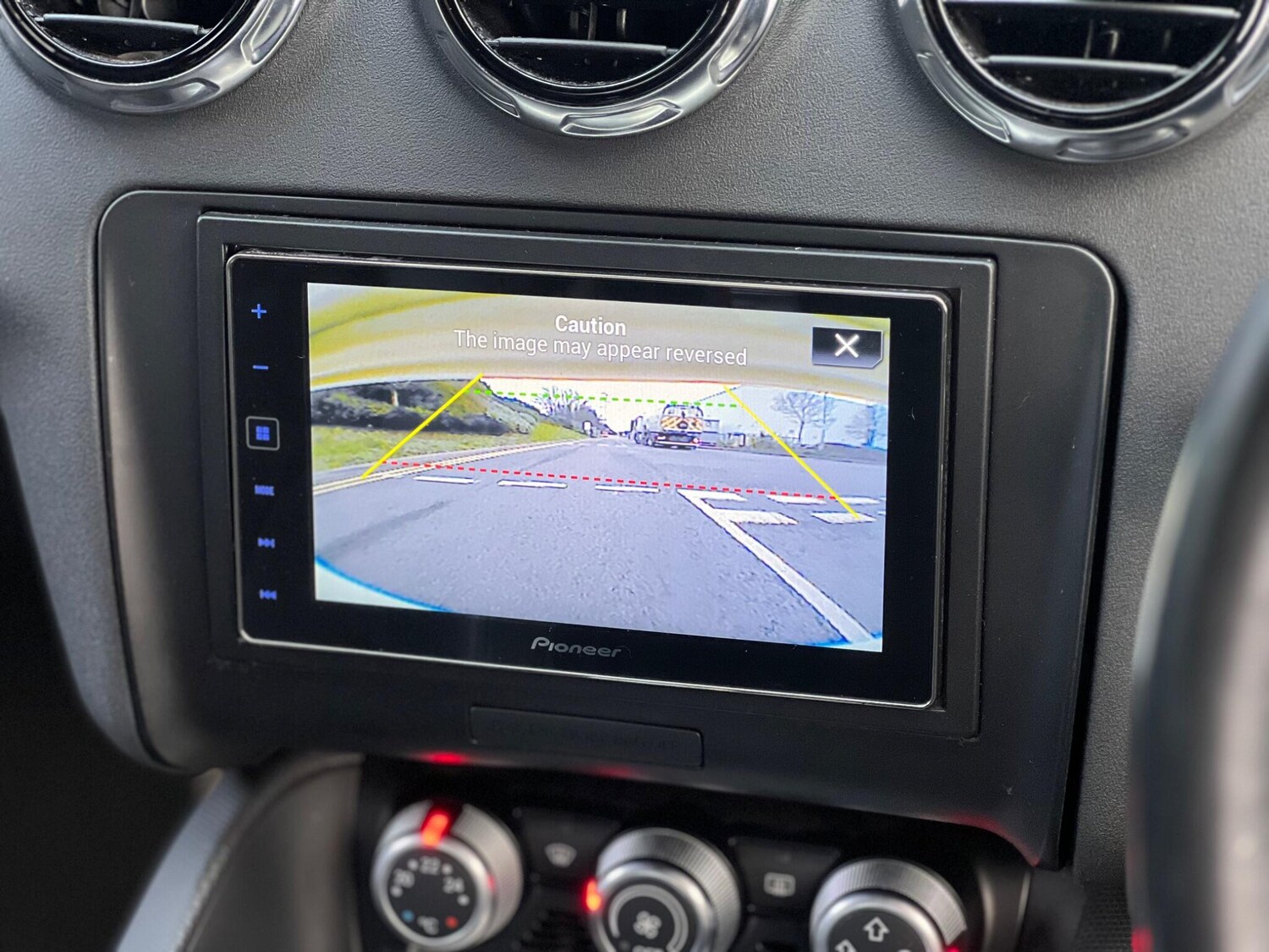 Used Audi TT 2011 for sale - 76898941: Photo 23