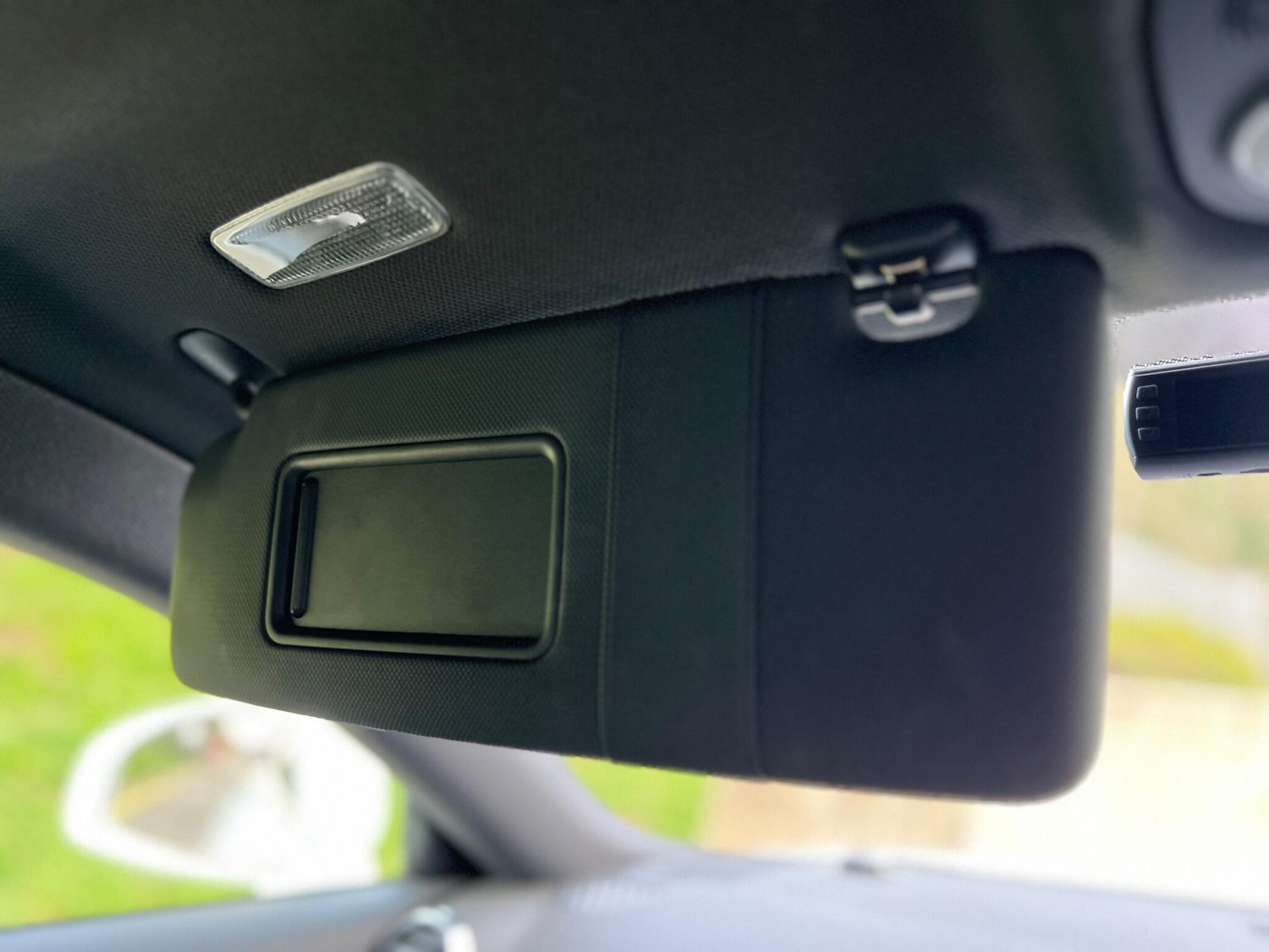 Used Audi TT 2011 for sale - 76898941: Photo 35