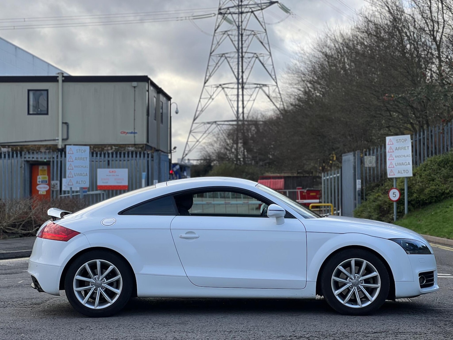 Used Audi TT 2011 for sale - 76898941: Photo 7