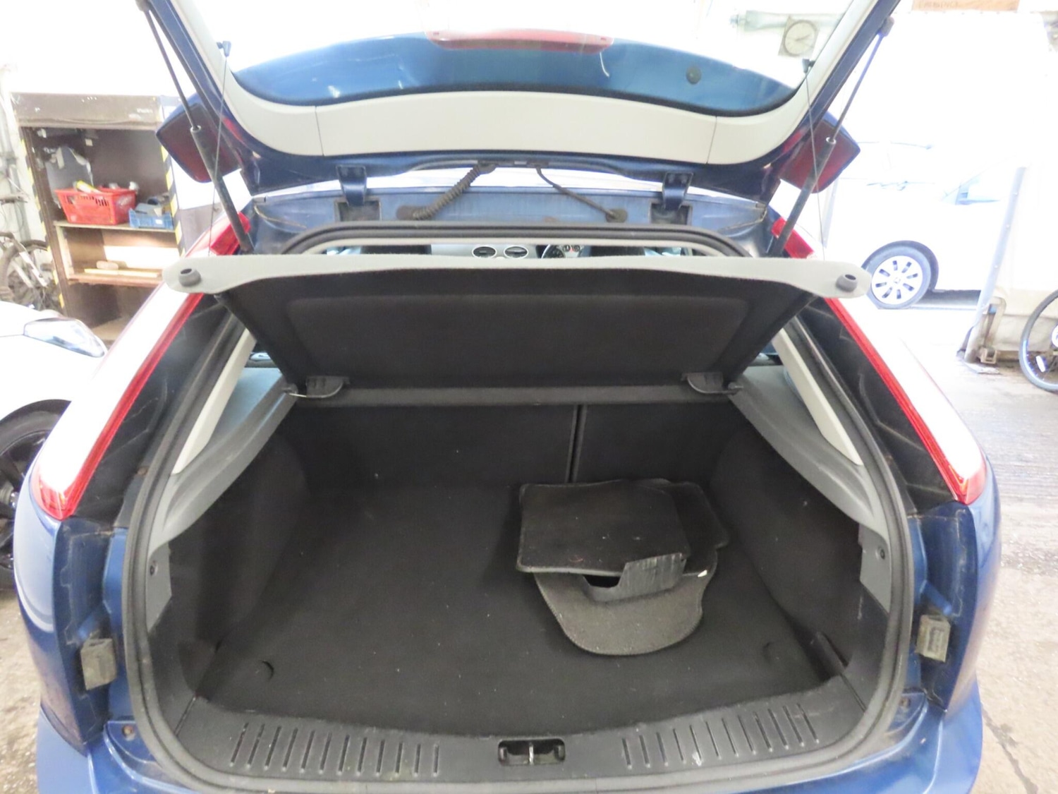 Used Ford Focus for sale - 77737184: Photo 11