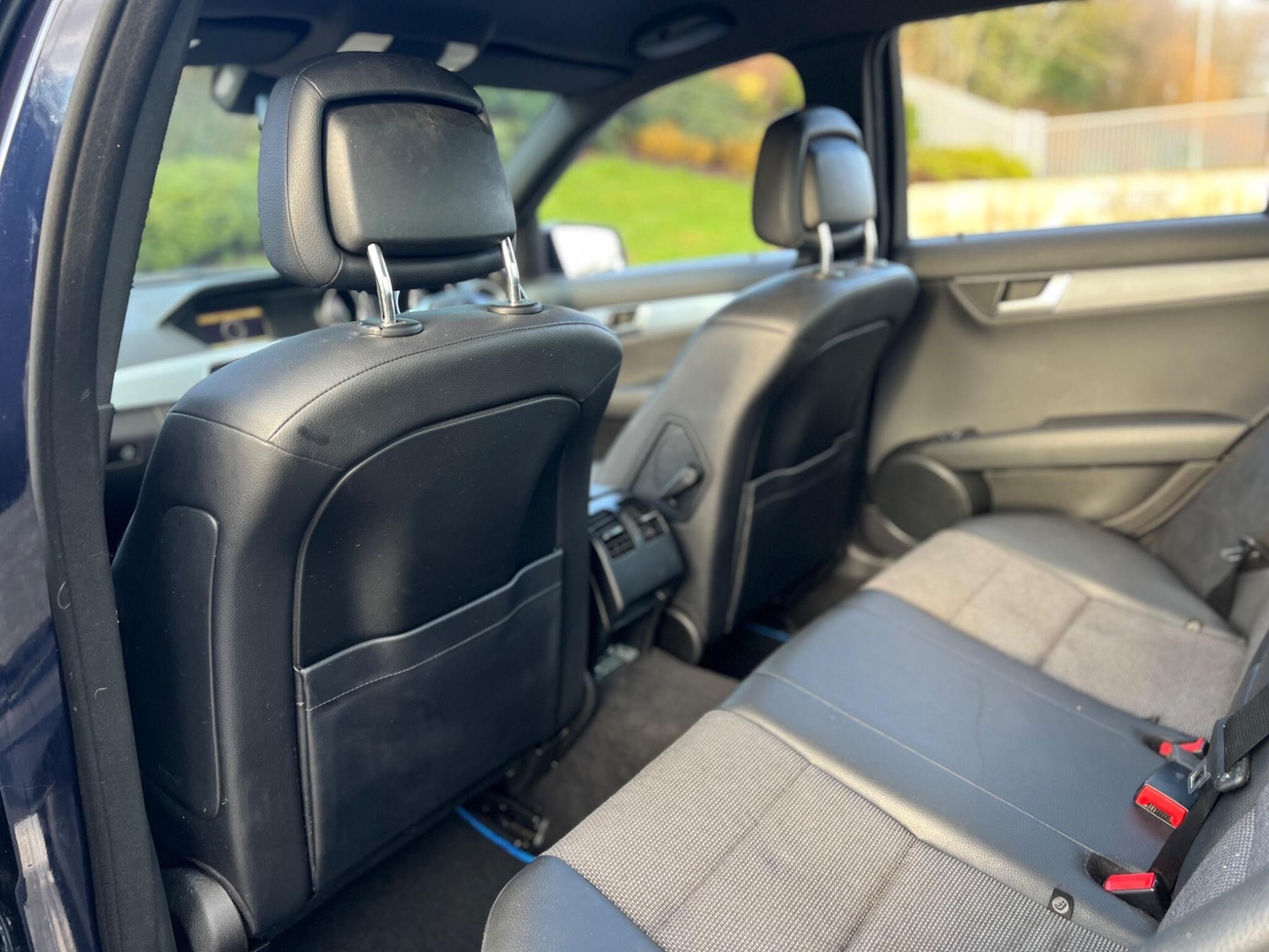 Used Mercedes-Benz C Class 2012 for sale - 77290902: Photo 23