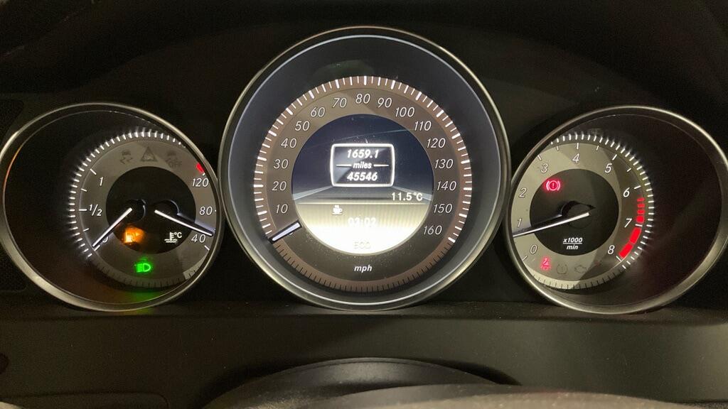 Used Mercedes-Benz C Class 2012 for sale - 77290902: Photo 4