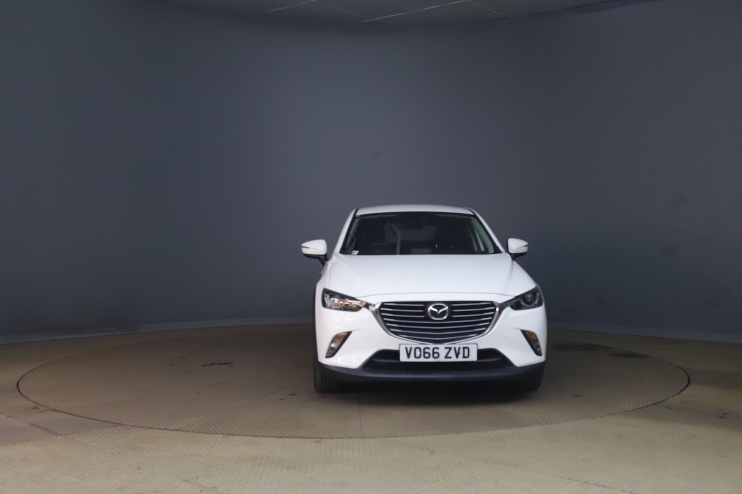 Used Mazda CX-3 2016 for sale - 77969617: Photo 2
