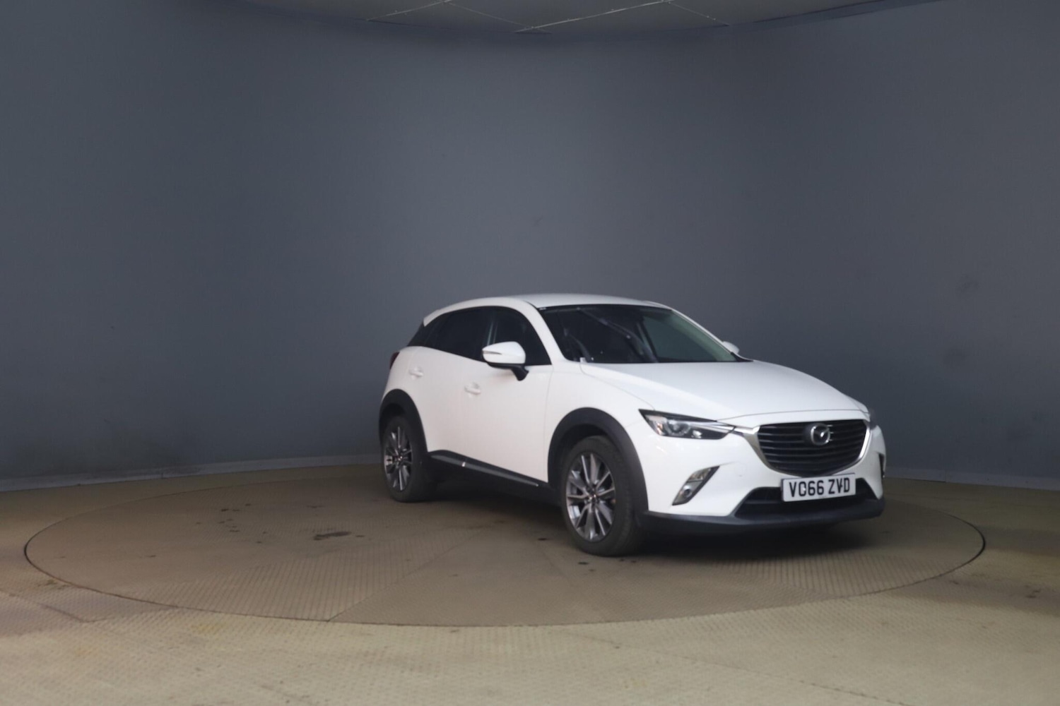 Used Mazda CX-3 2016 for sale - 77969617: Photo 3