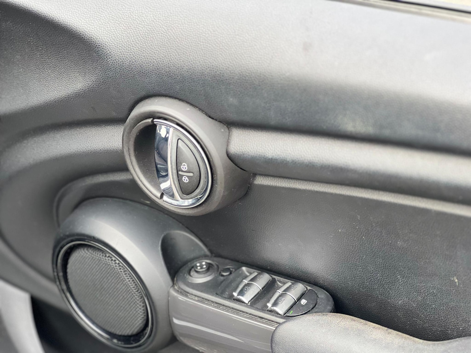 Used MINI Hatch 2017 for sale - 77479035: Photo 37