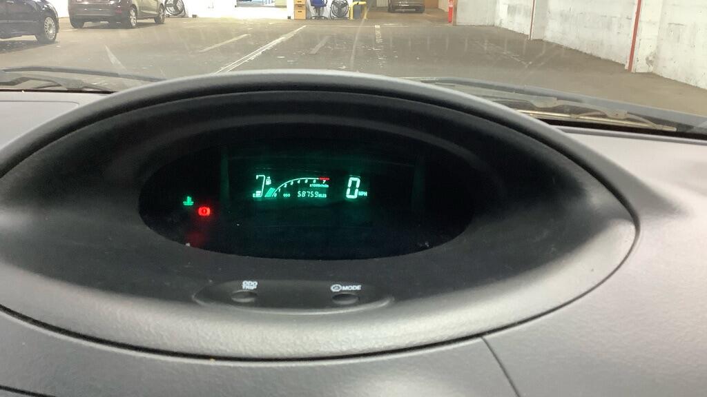 Used Toyota Yaris 2004 for sale - 76550451: Photo 10