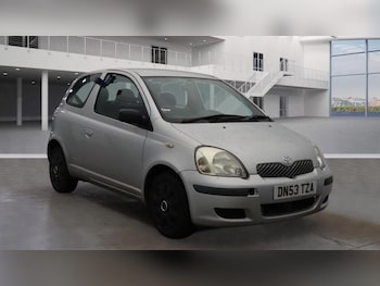 Used Toyota Yaris 2004 for sale - 76550451: Photo