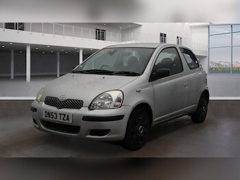 Used Toyota Yaris 2004 for sale - 76550451: Photo