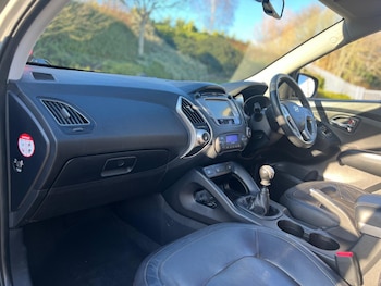 Used Hyundai Ix35 2011 for sale - 77978117: Photo