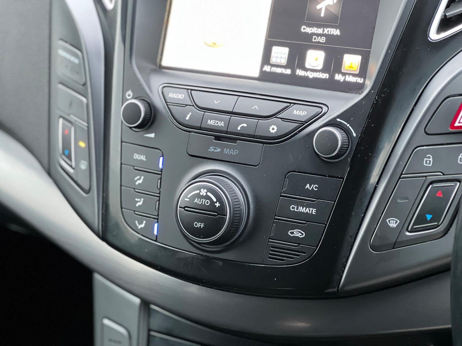 Used Hyundai i40 2017 for sale - 77440440: Photo 29