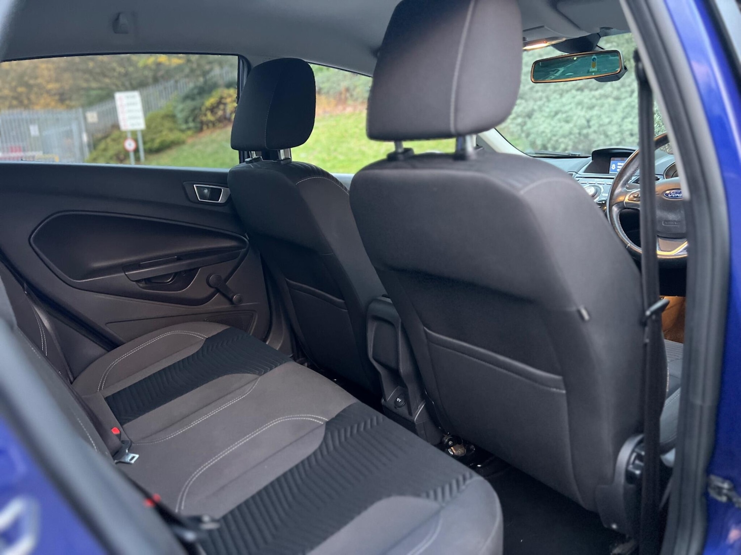 Used Ford Fiesta 2014 for sale - 76422822: Photo 25