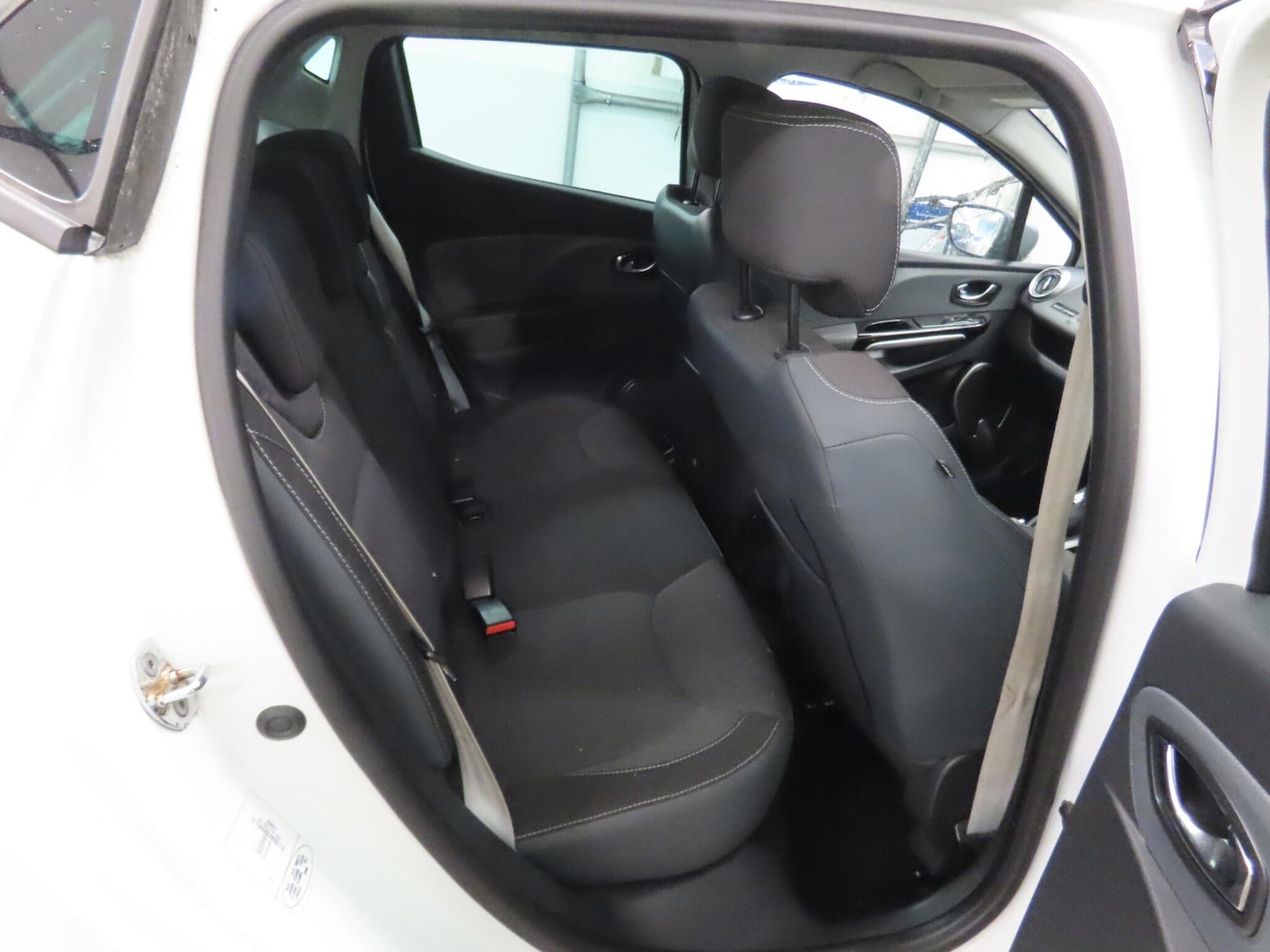 Used Renault Clio 2013 for sale - 77994146: Photo 10