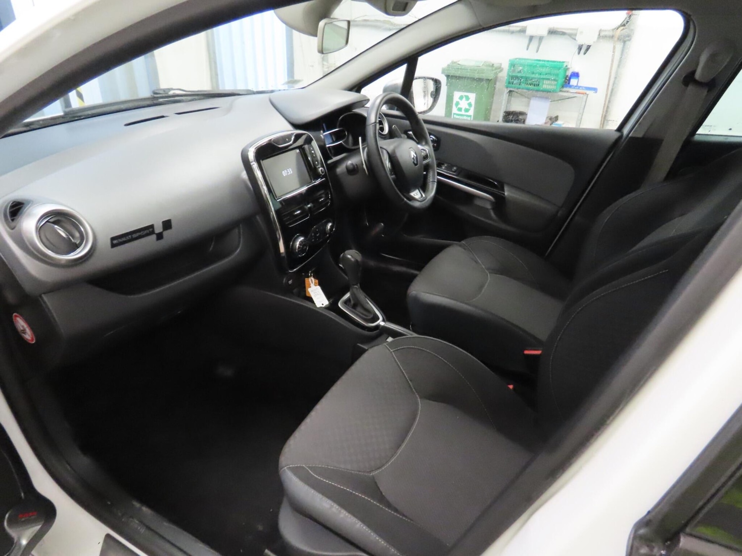 Used Renault Clio 2013 for sale - 77994146: Photo 5