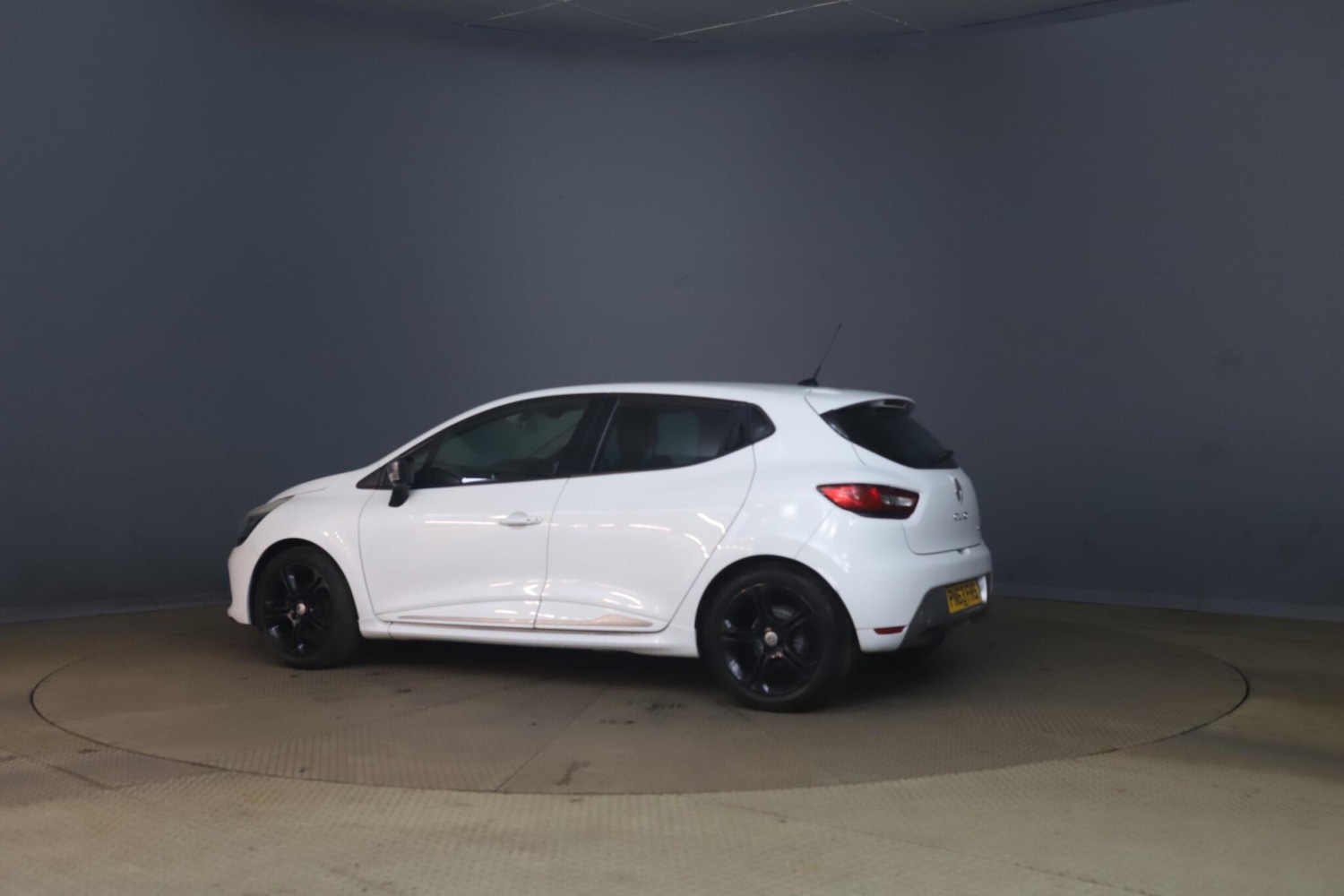 Used Renault Clio 2013 for sale - 77994146: Photo 8