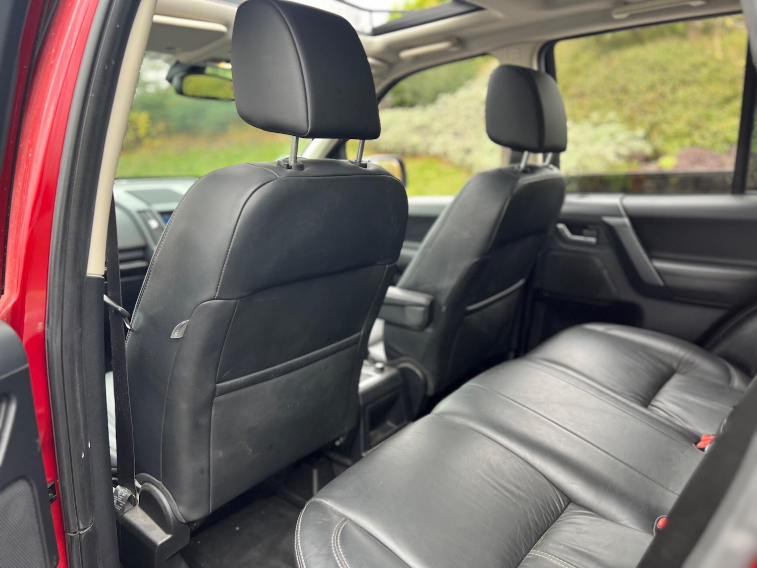 Used Land Rover Freelander 2 2012 for sale - 76315251: Photo 23