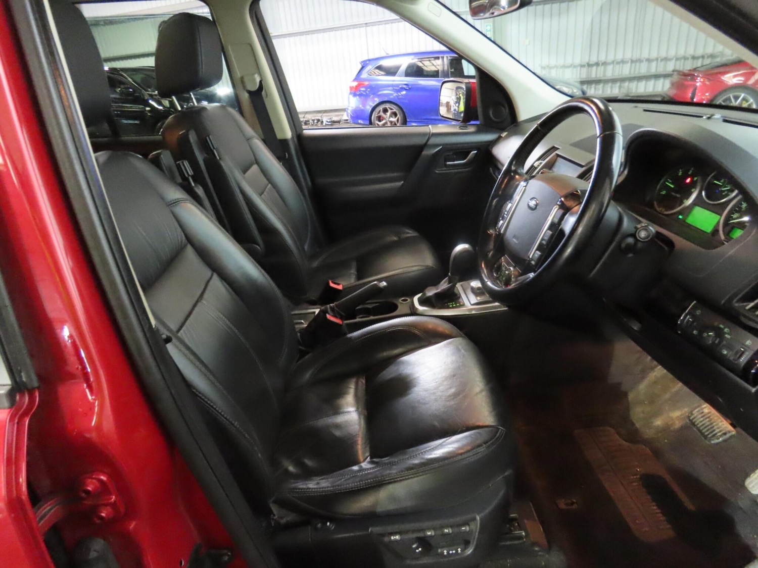 Used Land Rover Freelander 2 2012 for sale - 76315251: Photo 4