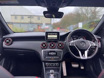 Used Mercedes-Benz A-Class 2015 for sale - 77238250: Photo