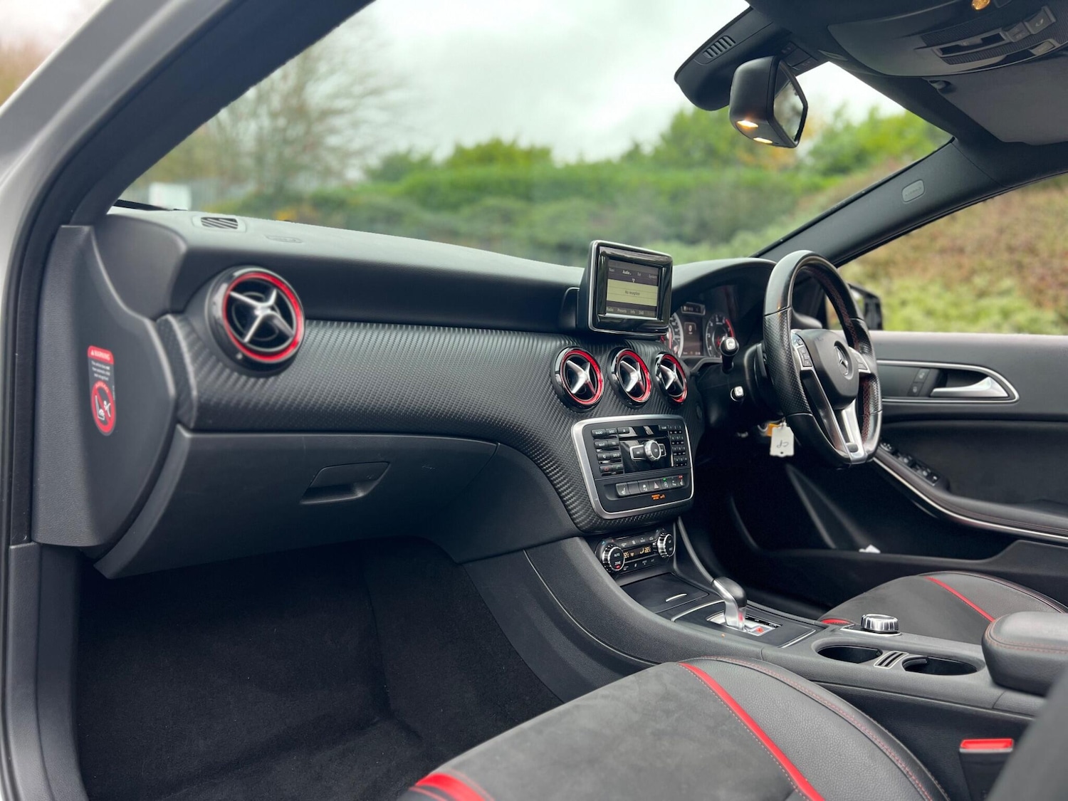 Used Mercedes-Benz A-Class 2015 for sale - 77238250: Photo 5