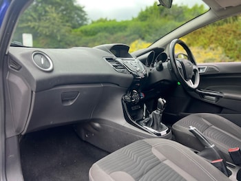 Used Ford Fiesta 2016 for sale - 78935140: Photo