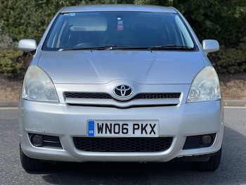 Used Toyota Corolla Verso 2006 for sale - 79337348: Photo
