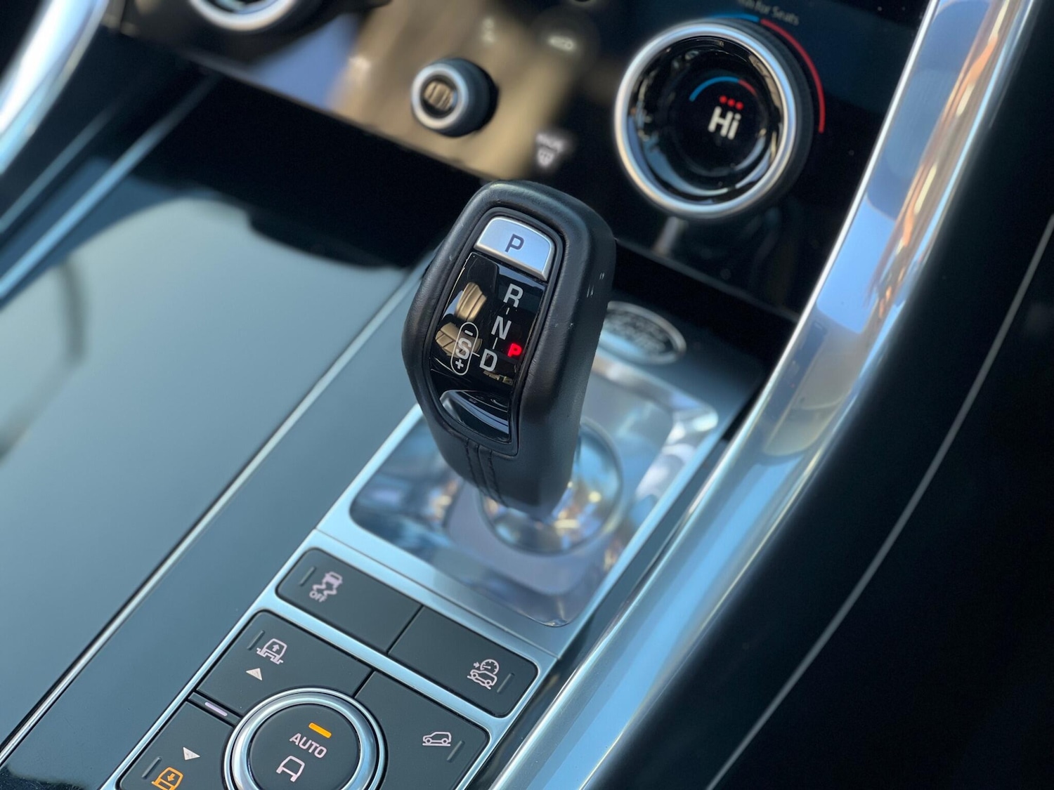 Used Land Rover Range Rover Sport 2019 for sale - 76899150: Photo 36