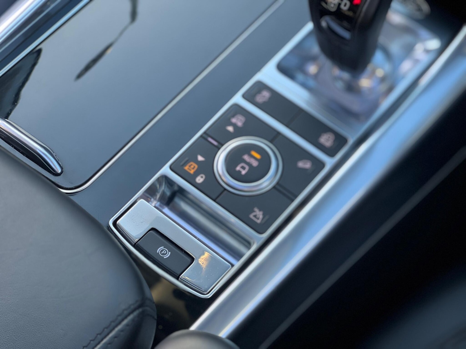 Used Land Rover Range Rover Sport 2019 for sale - 76899150: Photo 37