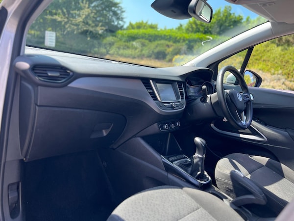 Used Vauxhall Crossland X 2017 for sale - 75023203: Photo 5