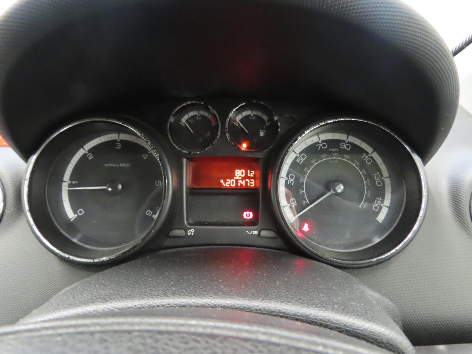 Used Vauxhall Corsa 2009 for sale - 77978097: Photo 11