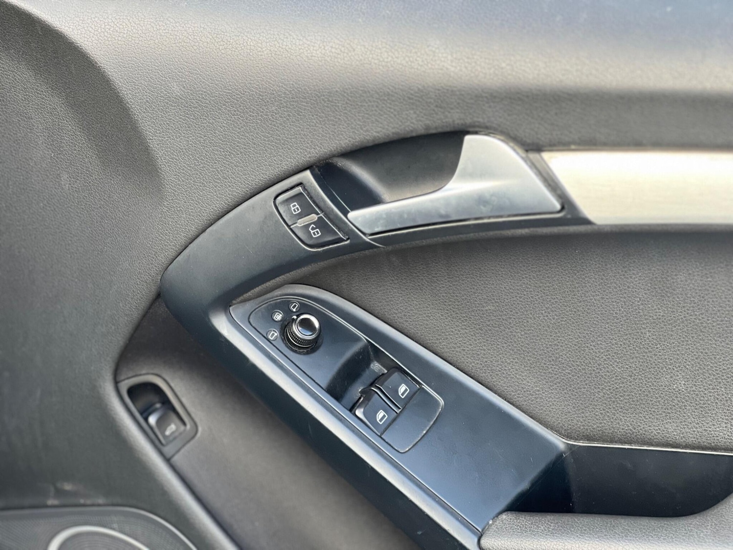 Used Audi A5 2010 for sale - 77060443: Photo 33