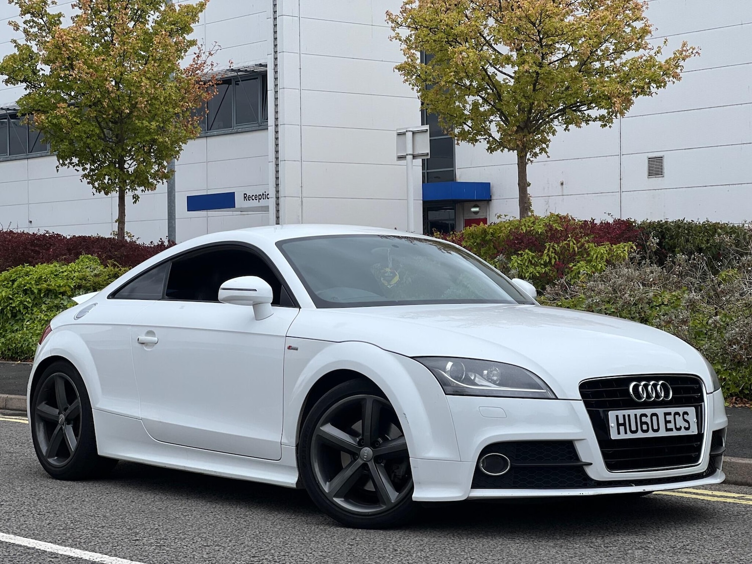 Used Audi TT 2010 for sale - 76251390: Photo 1