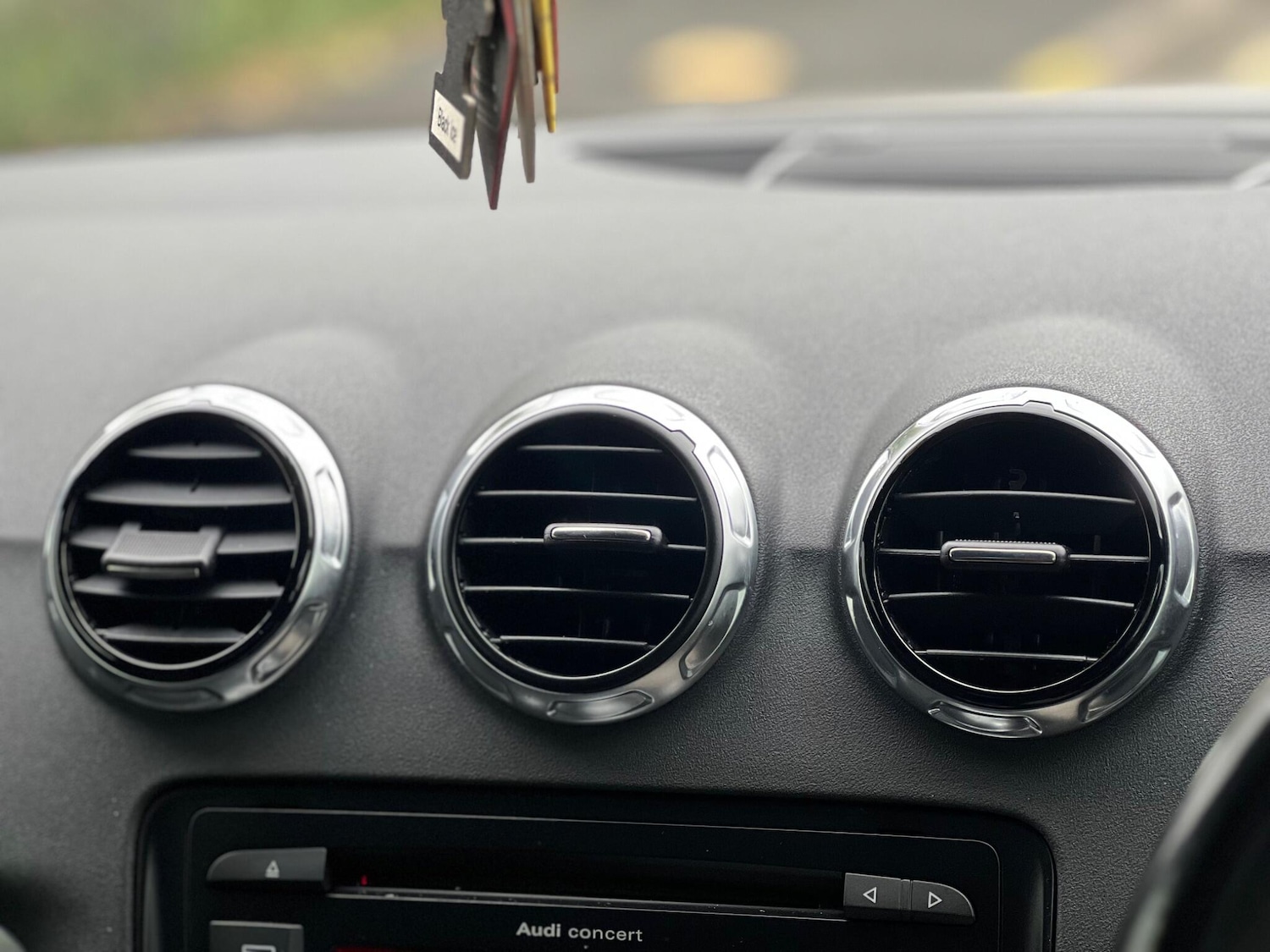 Used Audi TT 2010 for sale - 76251390: Photo 23