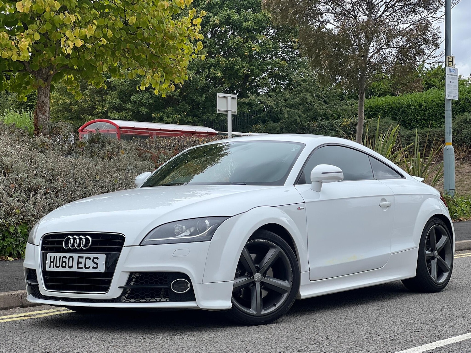 Used Audi TT 2010 for sale - 76251390: Photo 3