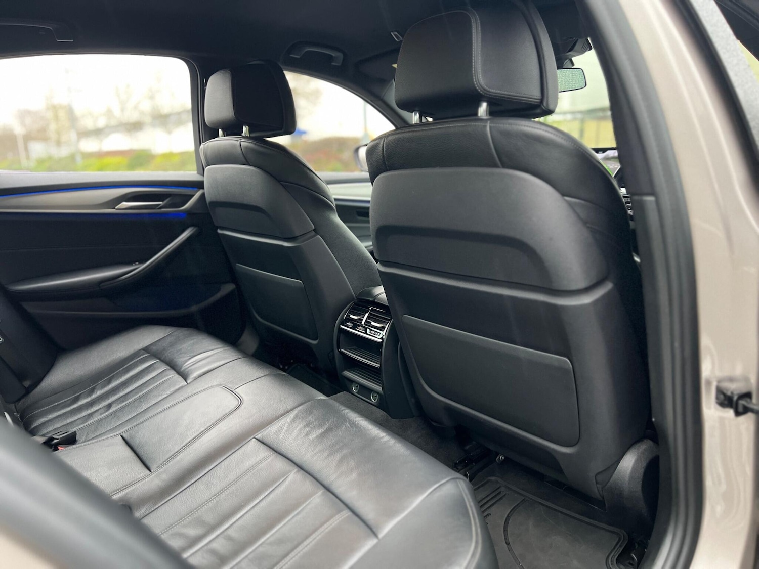 Used BMW 5 Series 2017 for sale - 77290775: Photo 26