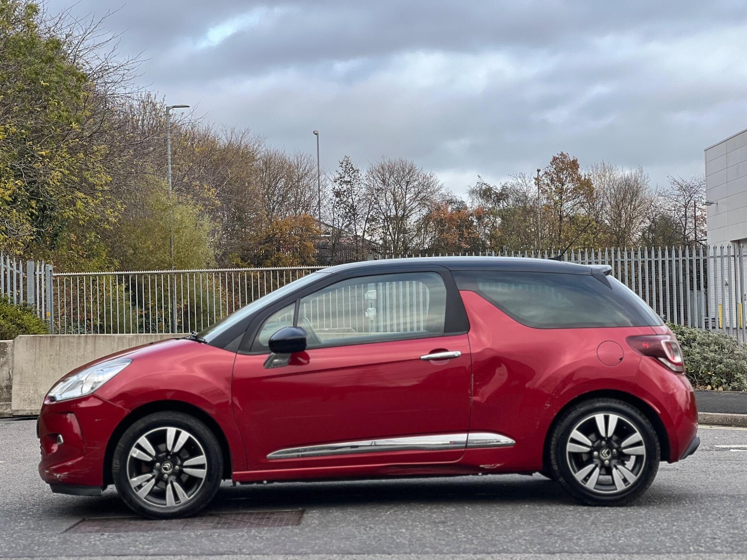 Used Citroen DS3 2013 for sale - 76472974: Photo 13