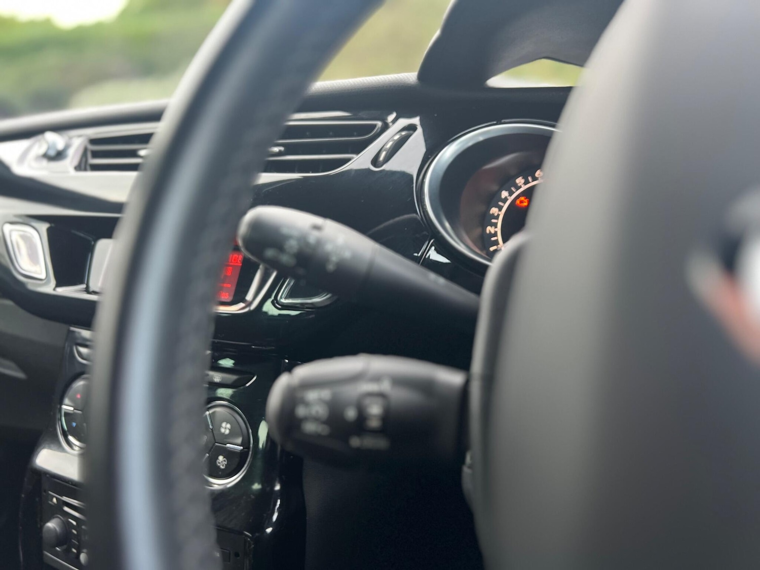 Used Citroen DS3 2013 for sale - 76472974: Photo 21