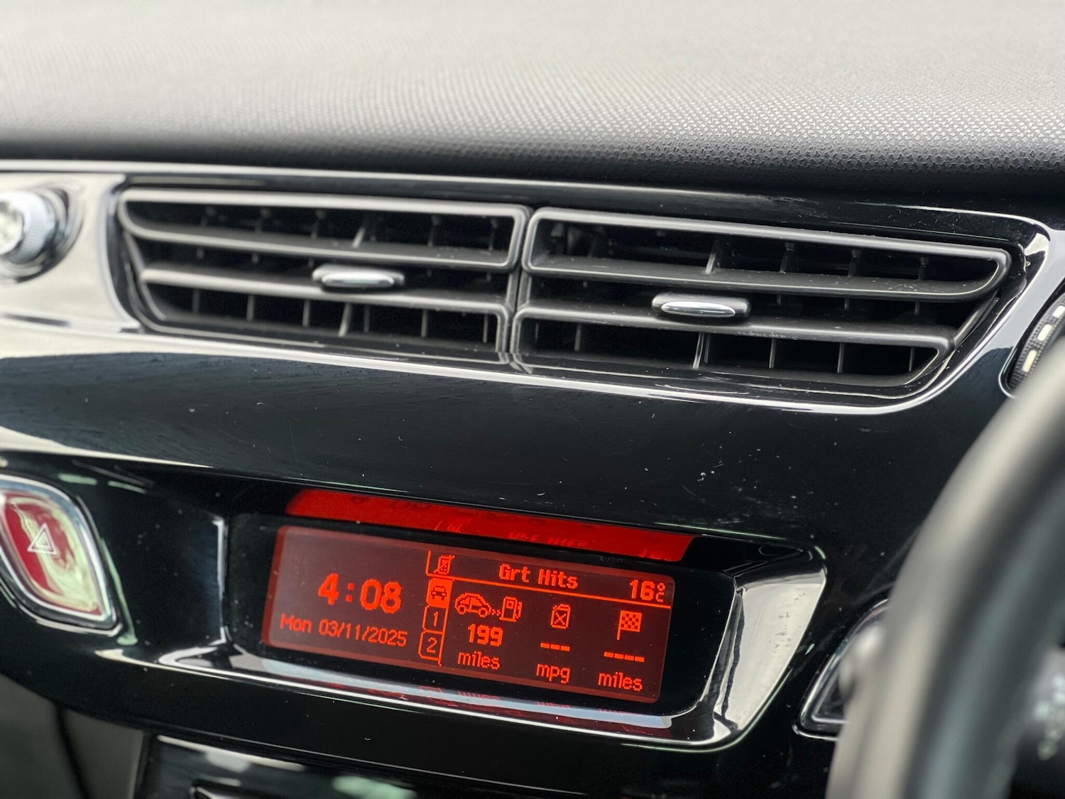 Used Citroen DS3 2013 for sale - 76472974: Photo 22