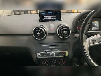 Used Audi A1 2015 for sale - 77290522: Photo