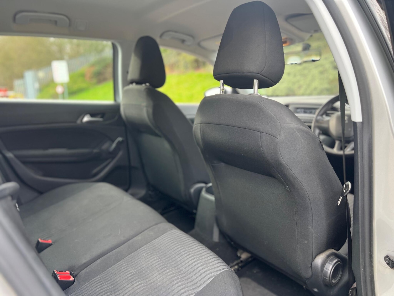 Used Peugeot 308 2015 for sale - 77784178: Photo 25