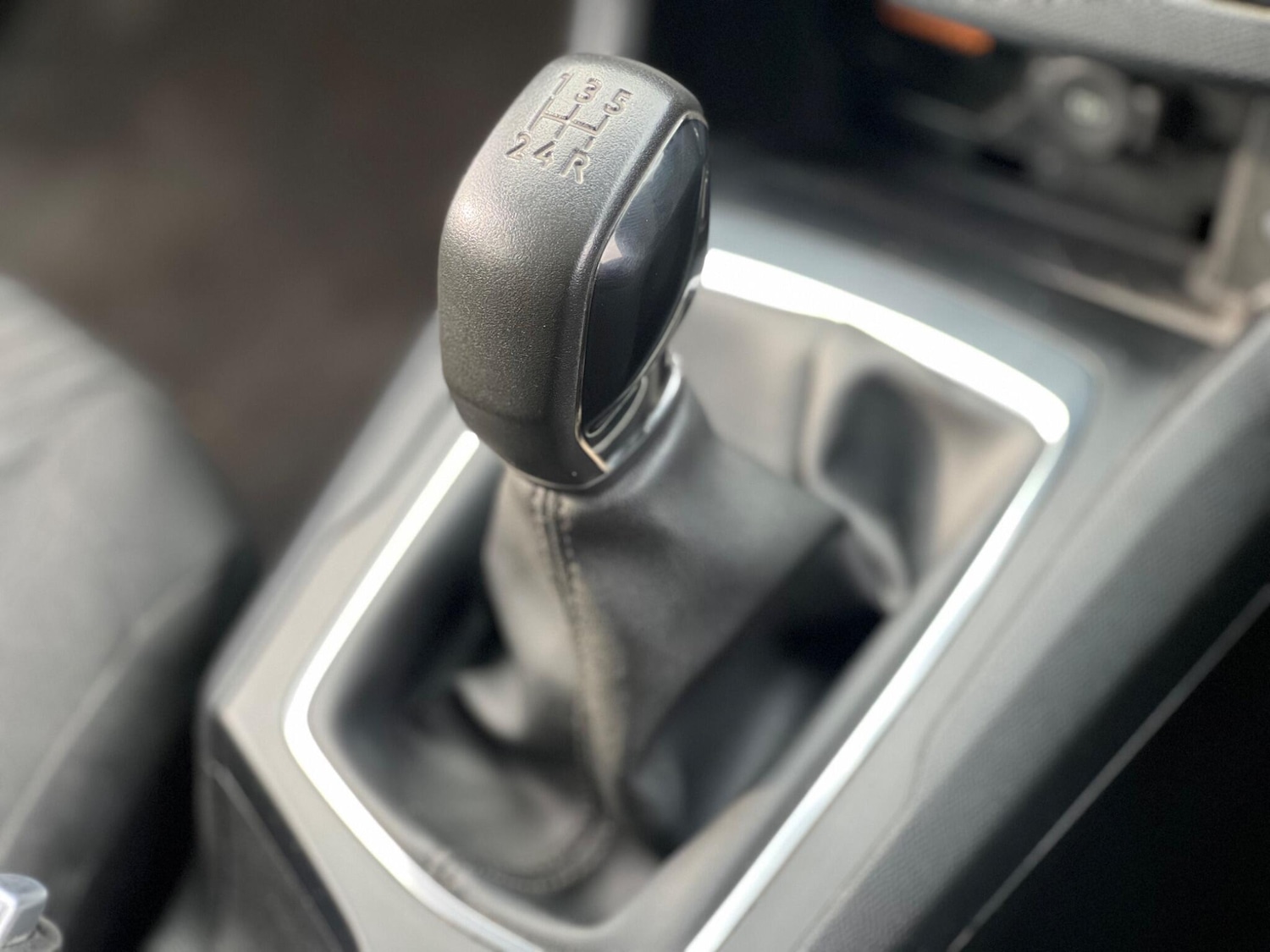 Used Peugeot 308 2015 for sale - 77784178: Photo 30