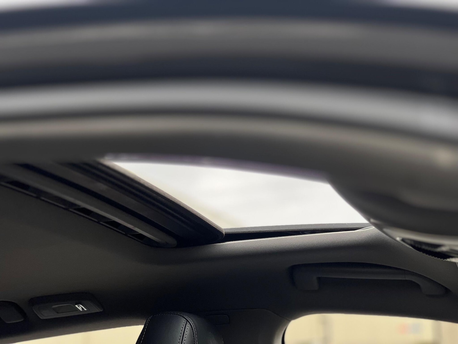 Used Porsche Panamera 2009 for sale - 77585685: Photo 28